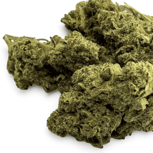 Fleurs de CBD vertes en vrac, texture sèche et moelleuse