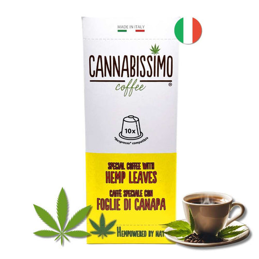 Café en capsules Cannabissimo 10, feuilles de chanvre, tasse et feuilles.