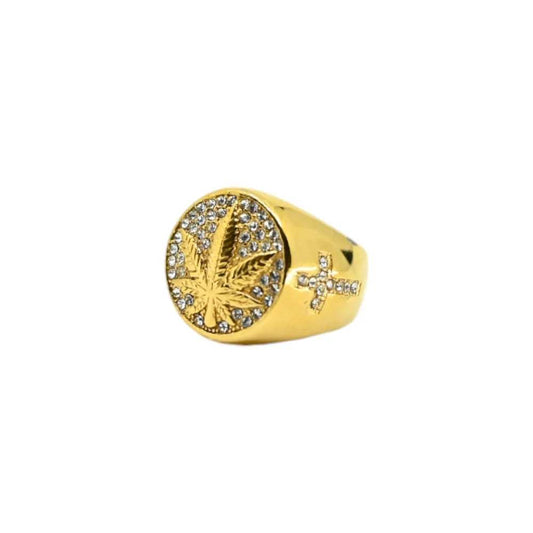 Bague dorée avec motif de feuille et pierres brillantes