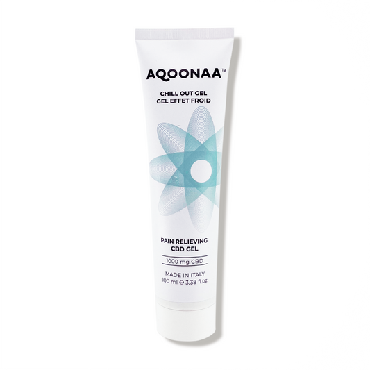 Gel CBD à effet froid AQOONAA en tube blanc, 100 ml