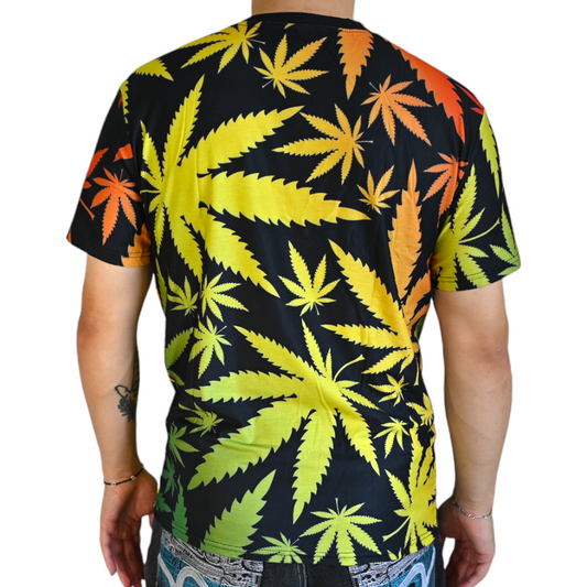 T-shirt noir à feuilles de cannabis multicolores, vue de dos