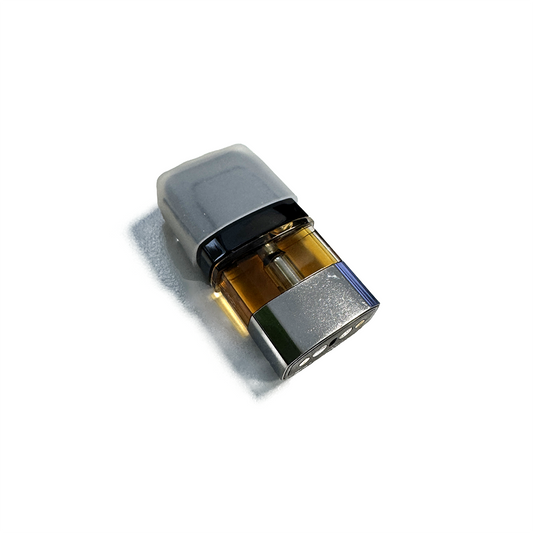 Pod de cigarette électronique compact, capuchon gris et réservoir doré translucide