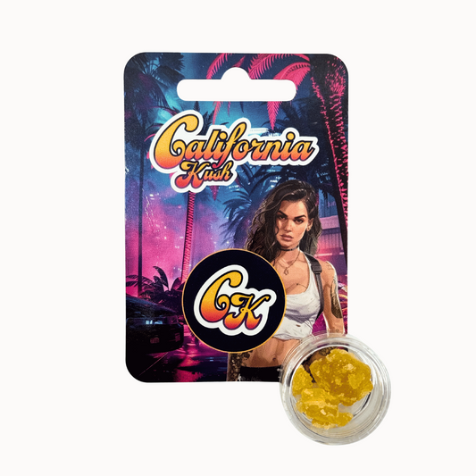Crumble de cannabis CBD en pot transparent, cristaux dorés sur emballage