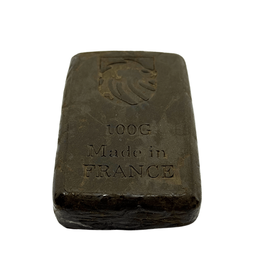 Pain de résine CBD sombre 100g, inscription « Made in FRANCE »