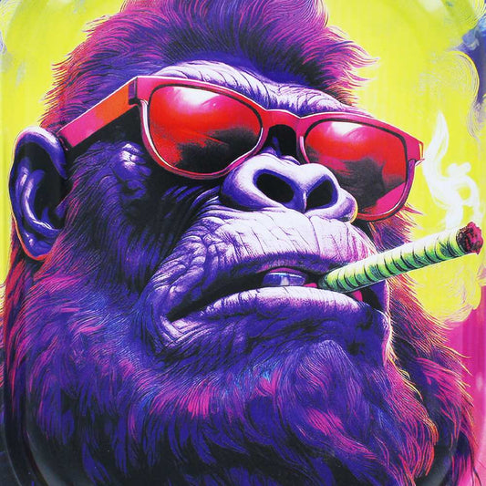 Plateau de roulage Beuz au visuel gorille violet, lunettes rouges, gros plan du visage.