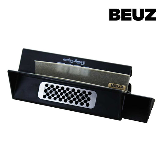 Grinder noir avec support de roulage, grille perforée et logo BEUZ sur le couvercle.