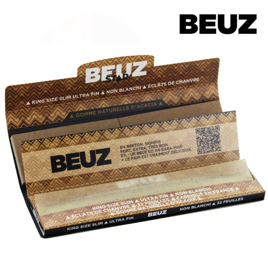 Boîte Beuz Star Slim non blanchies ouverte, avec feuilles et filtres rangés