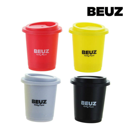 Lot de boîtes plastique BEUZ rouges, jaunes, bleues et noires avec mini grinder