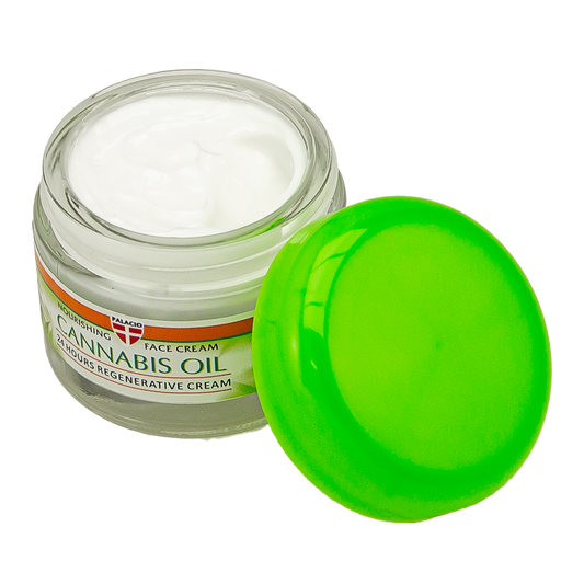 Pot de crème visage au chanvre Palacio, crème blanche, couvercle vert ouvert