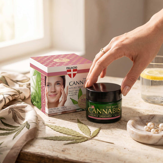 Pot de crème visage anti-âge Cannabis CBD avec boîte, posé sur table