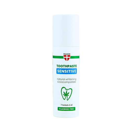 Dentifrice Palacio Sensitive en tube blanc, bouchon blanc, étiquette verte et bleue.