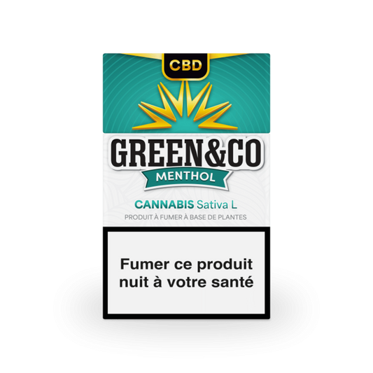Boîte de cigarettes CBD Green&Co au menthol, logo CBD et mention Cannabis Sativa L.