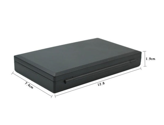 Balance de précision noire avec capot rectangulaire et ouverture latérale